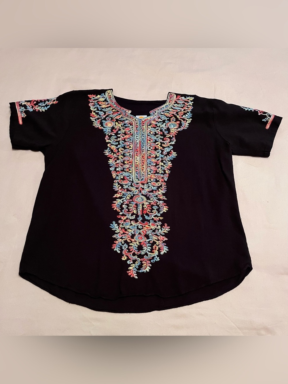 Egypt Black Multicoloured Embroidered Soft Cotton Women's Tee